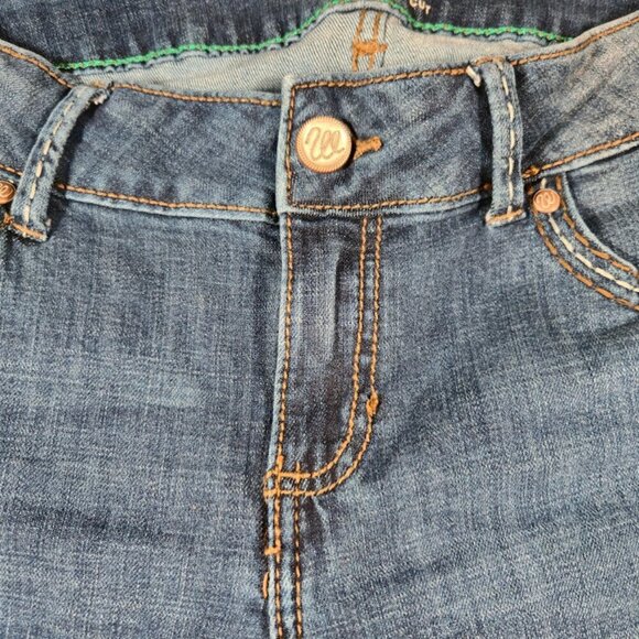 Wrangler Bootcut Embroidered Jeans Women Size 9/10 Blue Casual Denim Medium Wash - Picture 9 of 14